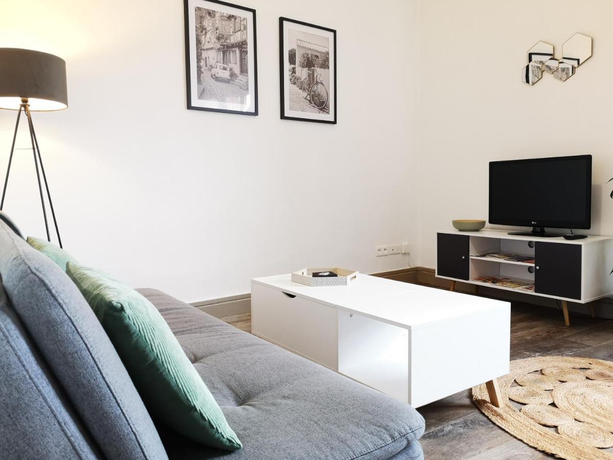 Le Petit Cocon De La Poste Apartment Gourdon-en-quercy Bagian luar foto